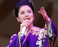 藤あや子・64歳、“ネットでポチった”猫ニット姿がティーンのよう「いつも若々しくて美しい」称賛