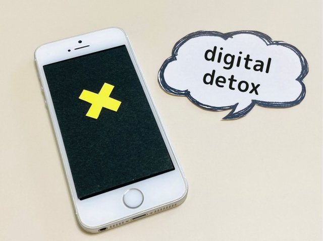 SNSはやらない、スルーが秘訣!? 10～20代男女に聞いた「“人間関係リセット”したいと思ったことある？」【ない派の答え】の画像