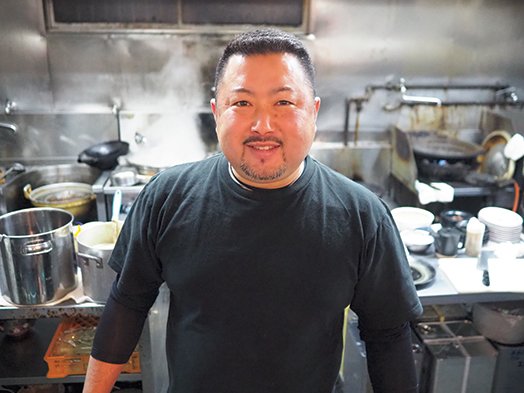 民芸風らーめん いなほ店主