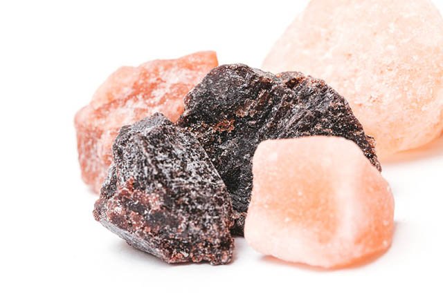 肉料理に相性が良いとされる岩塩 ※画像はぱくたそより