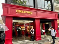 韓流アイドルSEVENTEEN、パク・ソジュンともコラボ「ポップアップストア出店増加」の背景 ブランド＆商業施設側の狙いとは