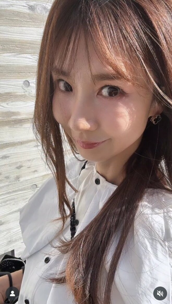 「上品でかわいくて」ほしのあき、キュートな“アヒル口”で美容整形報告に様々な声「元の方が私は好きかな」の画像