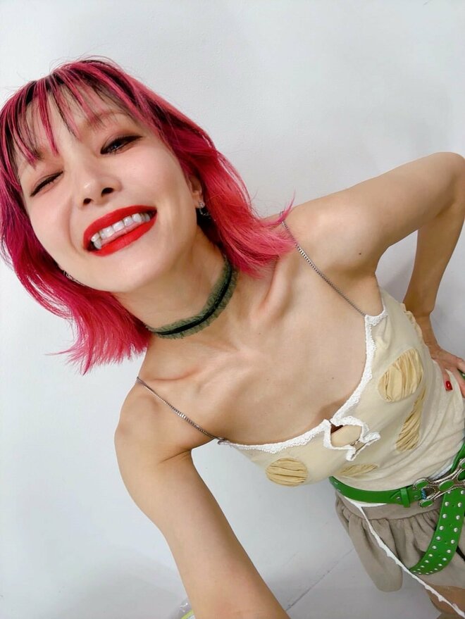 LiSA、うねうね斬新ヘア＆透けボディスーツで雰囲気ガラリ「人魚みたい」 デビュー15年で築いた独自スタイルの画像