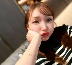 加護亜依・38歳、13歳長女と9歳長男との家族ゴルフ姿に反響「娘ちゃんの横顔があいぼんにしか見えない」の声も
