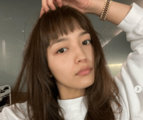 「ネットが荒れるかも」川口春奈“左手薬指のリング”が光るすっぴん近影に騒然！「指輪はブシュロン？」ロレックスに次ぐ超高級腕時計もお目見え