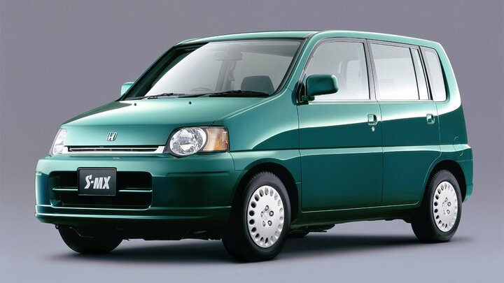 ホンダ「S-MX」は今見ても斬新！ 車内をベッドにできた“背高コンパクト”が先取りしていたもの《国産名車クロニクル》 