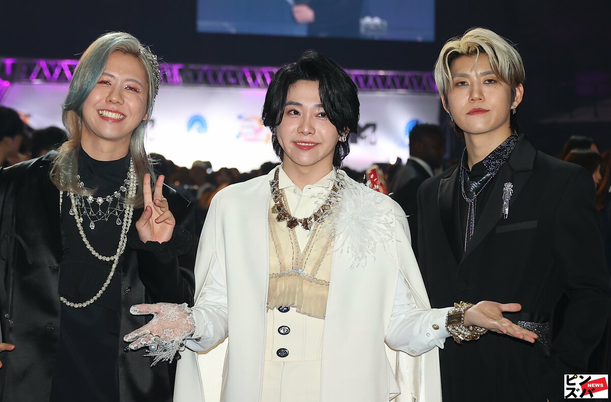 悲しいお知らせの可能性も…」Mrs. GREEN APPLE、今夜『大切なお知らせ