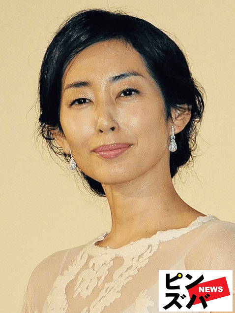「エレガントの一言です」木村多江、高級英国車に乗り込む“別人級激変姿”に驚きの声「文句なしにカッコいい」の画像