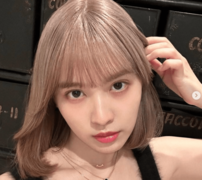 「最近凄いですね」ゲスの極み乙女 ・川谷絵音と交際報道の松本愛、ド派手オレンジヘアに大胆イメチェン「この色似合う人なかなかいない」