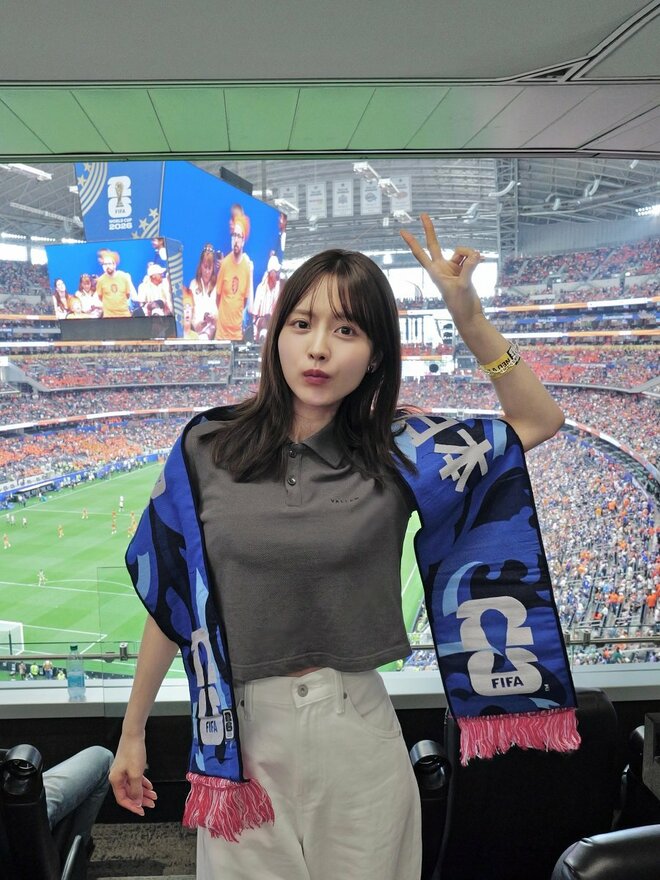 「がちで付き合ってんの？」新田さちか、W杯日本代表選手との“熱愛説”で大バズリ　フォロワー爆増・検索数が前年の10倍になったワケの画像