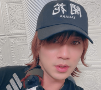 「韓国で一番有名な日本人ホスト」タナカの人気が止まらない！ついに『ViVi』公式インスタ登場に韓国ファンも動揺「目を疑う」「日本での成功は遠くない」